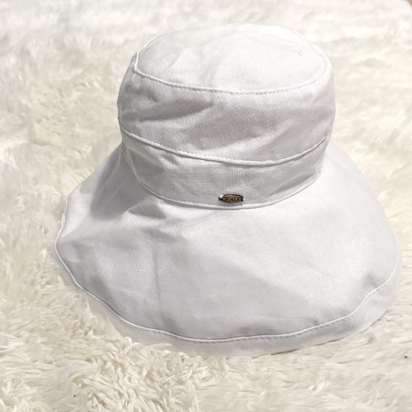 Scala White Wide Brim Sun Hat - Picture 3 of 4